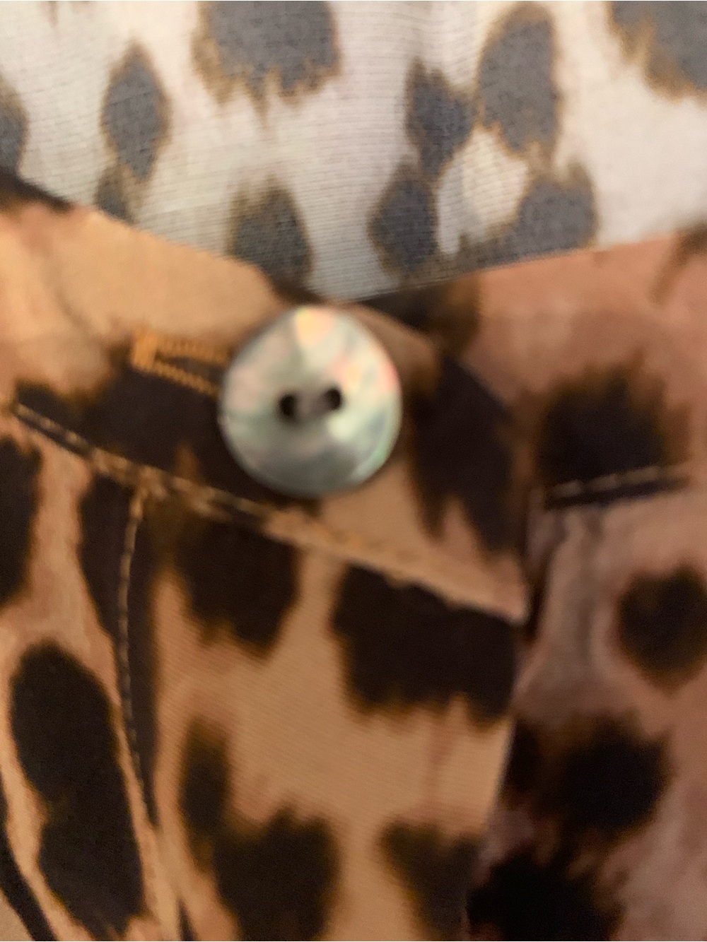 J. Jill Leopard Print Blouse in Brown and Black NWT L ret $89 - Picture 6 of 10